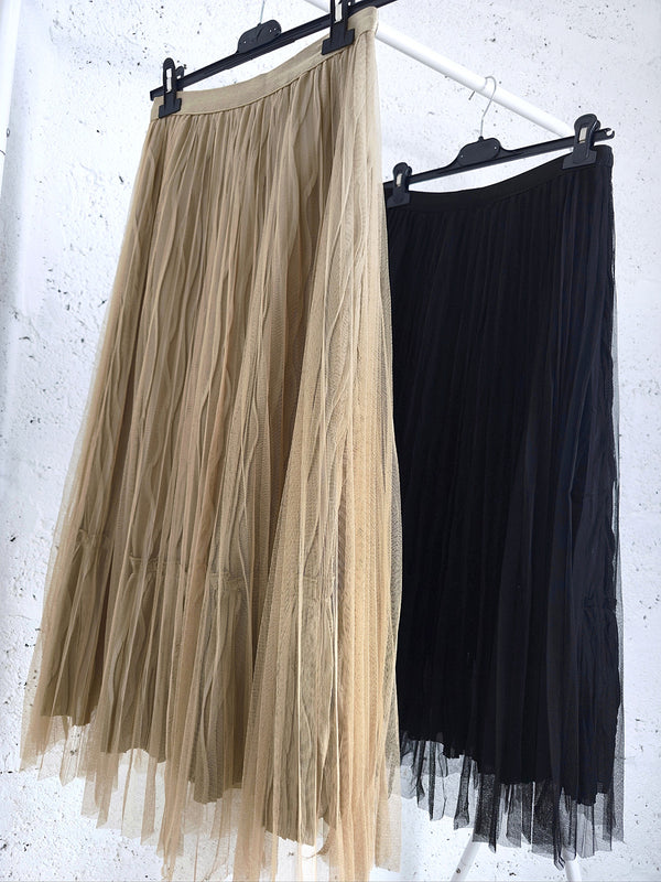 Dara Beige structured detail Pleated tulle skirt