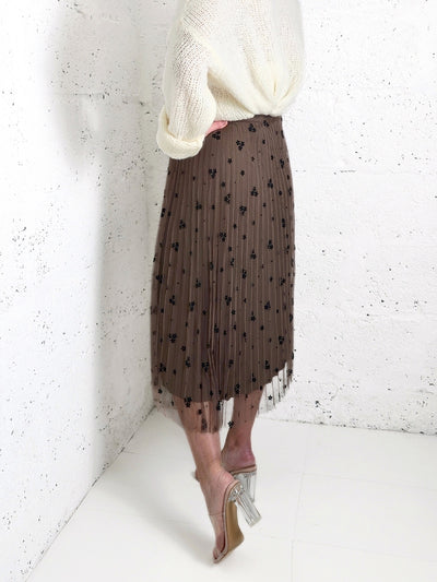 Zoe Brown Flower detail Pleated 2 side skirt