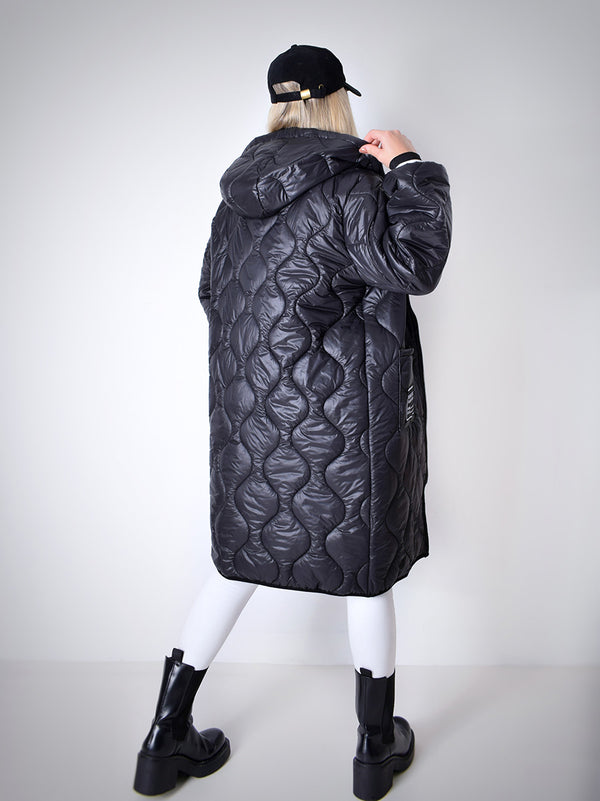 Sara Oversize Quilted hooded jacket Black