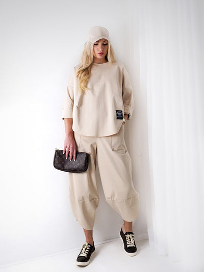 PRE-ORDER 14th of March 2 pieces Trousers and Jumper Beige