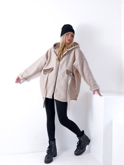 Leo detail Beige hooded coat