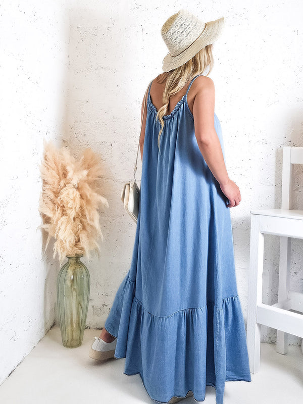 Alia Strappy Denim Maxi dress | Diva Moda | Ireland Divamoda.ie Alia Strappy Denim Maxi dress | Diva Moda | Ireland Divamoda.ie