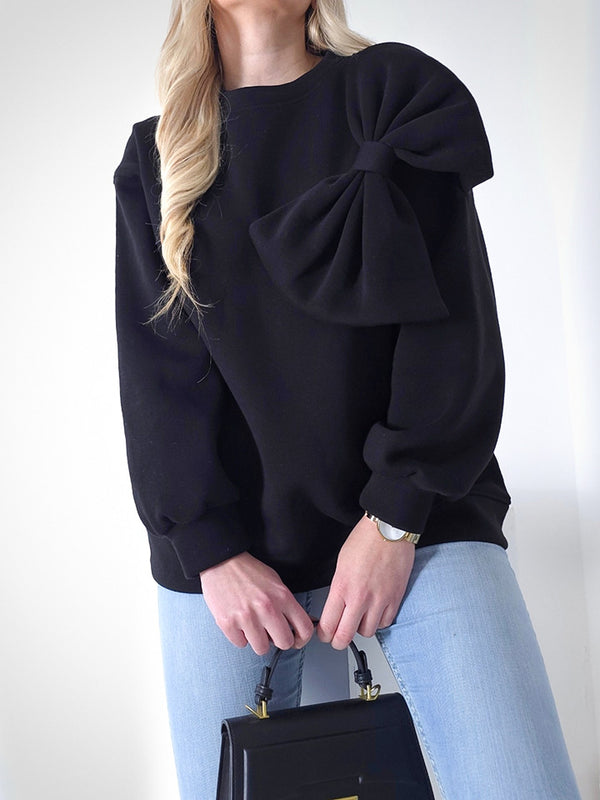 Charlotte 3D bow jumper Black