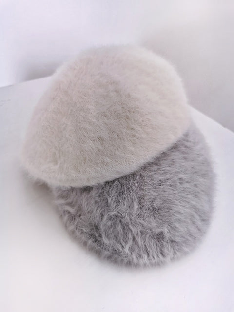 Faux fur fluffy beret hat Cream